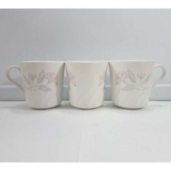 Corningware Other - Corning Ware Mugs Coffee Tea Cups Made In USA Set Of 3 EUC Excellent Used Condit